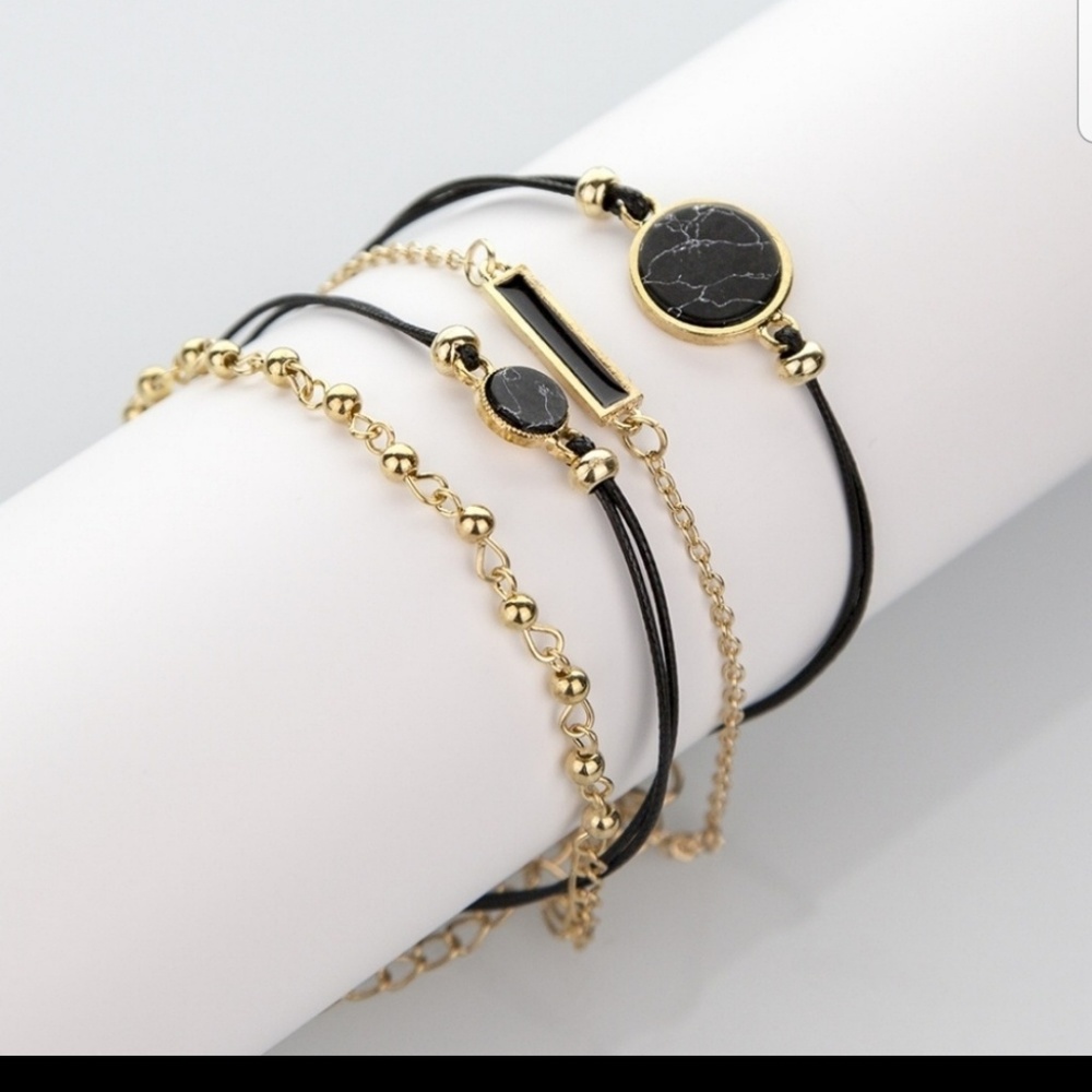 Set of 4 bracelets - Picture 2 of 3